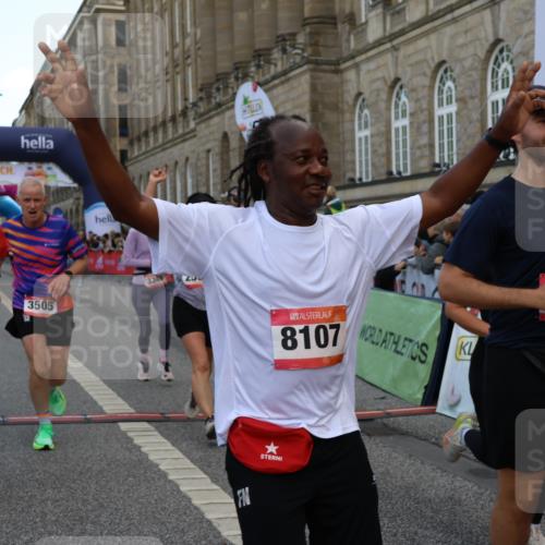 06.09.2026 - CURREX Alsterlauf Strokosch-Dieckow http://msf.ph/oto/10135490 06.09.2026 09:57:14 Ziel 2056, 2311, 2557, 3349, 3505, 3622, 3673, 3694, 4870, 5166, 5320, 5565, 6071, 6394, 6396, 8093, 8107, 8167 meine-sportfotos.de