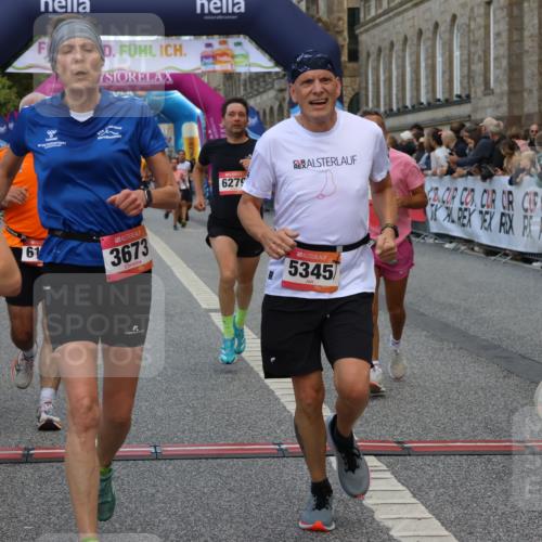 06.09.2026 - CURREX Alsterlauf Strokosch-Dieckow http://msf.ph/oto/10135516 06.09.2026 09:57:21 Ziel 2311, 2316, 2900, 3349, 3673, 3881, 3978, 5345, 5398, 6119, 6279, 6396, 8093, 8198, 8281 meine-sportfotos.de