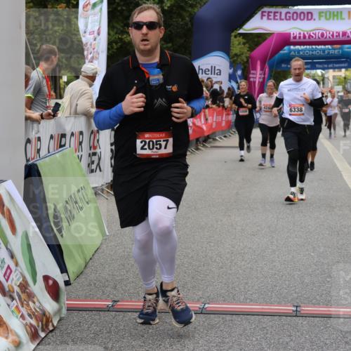 06.09.2026 - CURREX Alsterlauf Strokosch-Dieckow http://msf.ph/oto/10135524 06.09.2026 10:10:10 Ziel 2057, 2607, 2634, 2747, 3277, 3283, 4195, 4246, 4248, 4252, 4507, 4710, 5008, 6338, 6354, 8072, 8115, 8149, 8241 meine-sportfotos.de