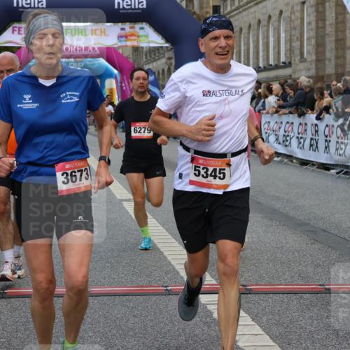 06.09.2026 - CURREX Alsterlauf Strokosch-Dieckow http://msf.ph/oto/10135525 06.09.2026 09:57:21 Ziel 2311, 2316, 2900, 3349, 3673, 3881, 3978, 5345, 5398, 6119, 6279, 6396, 8093, 8198, 8281 meine-sportfotos.de
