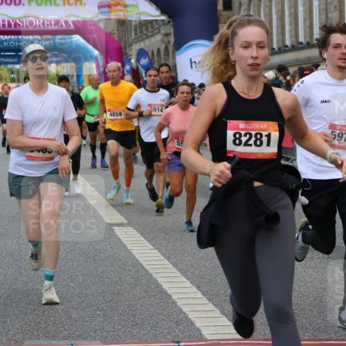 06.09.2026 - CURREX Alsterlauf Strokosch-Dieckow http://msf.ph/oto/10135563 06.09.2026 09:57:27 Ziel 2316, 2900, 2966, 3236, 3559, 3881, 3914, 3978, 4641, 4859, 5345, 5398, 5463, 5510, 5978, 6119, 6279, 8029, 8198, 8281 meine-sportfotos.de