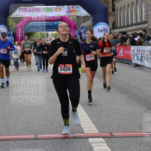 06.09.2026 - CURREX Alsterlauf Strokosch-Dieckow http://msf.ph/oto/10135599 06.09.2026 10:10:35 Ziel 2509, 2670, 2674, 3077, 3127, 3278, 3426, 4066, 4144, 4239, 4694, 5356, 6220, 6351 meine-sportfotos.de