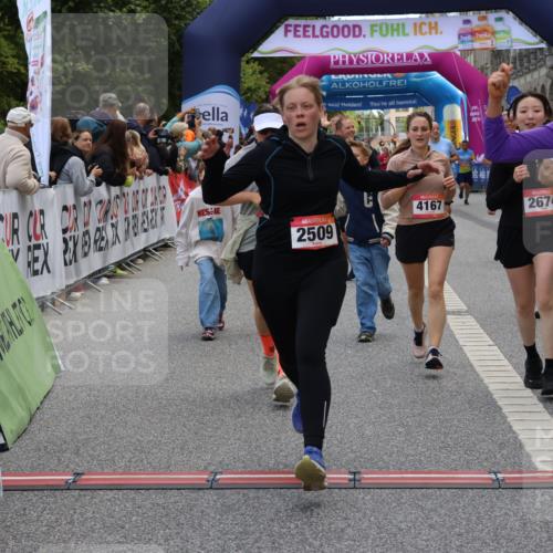 06.09.2026 - CURREX Alsterlauf Strokosch-Dieckow http://msf.ph/oto/10135629 06.09.2026 10:10:40 Ziel 2509, 2589, 2670, 2674, 3077, 3127, 3278, 3345, 3426, 3649, 3930, 4066, 4077, 4167, 4211, 4238, 4697, 4959, 5356, 6220, 6351 meine-sportfotos.de