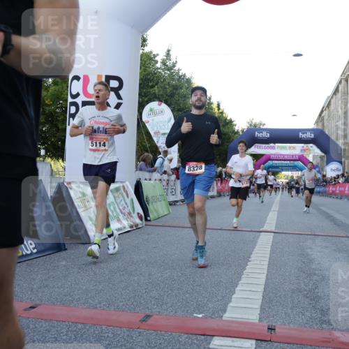 06.09.2026 - CURREX Alsterlauf Yannick Fuchs http://msf.ph/oto/10135650 06.09.2026 09:44:12 Ziel 2139, 2250, 2699, 2723, 3010, 3702, 3994, 4157, 4277, 5114, 5168, 5530, 5606, 8127, 8328 meine-sportfotos.de