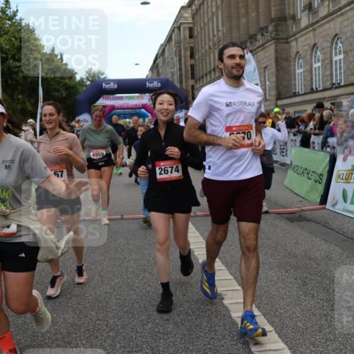 06.09.2026 - CURREX Alsterlauf Strokosch-Dieckow http://msf.ph/oto/10135657 06.09.2026 10:10:42 Ziel 2058, 2509, 2589, 2670, 2674, 3127, 3278, 3345, 3649, 3930, 4066, 4077, 4167, 4211, 4238, 4697, 4959, 5356, 6220, 6351 meine-sportfotos.de