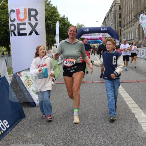 06.09.2026 - CURREX Alsterlauf Strokosch-Dieckow http://msf.ph/oto/10135675 06.09.2026 10:10:44 Ziel 2058, 2509, 2589, 2670, 2674, 2734, 3127, 3278, 3345, 3649, 3930, 4066, 4077, 4167, 4211, 4238, 4697, 4959, 5356, 6220 meine-sportfotos.de