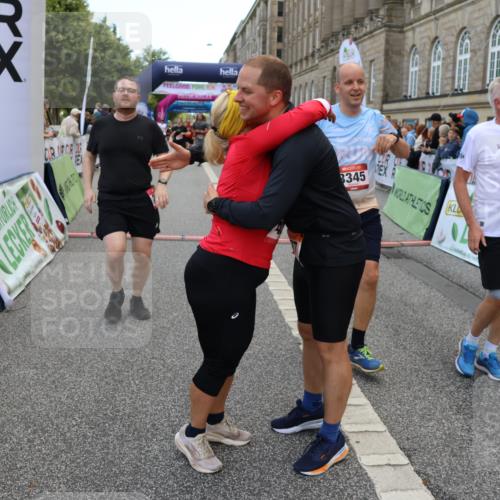 06.09.2026 - CURREX Alsterlauf Strokosch-Dieckow http://msf.ph/oto/10135707 06.09.2026 10:10:47 Ziel 2058, 2365, 2589, 2670, 2674, 2734, 3127, 3345, 3348, 3649, 3840, 3930, 4077, 4167, 4211, 4238, 4697, 4959, 6434 meine-sportfotos.de