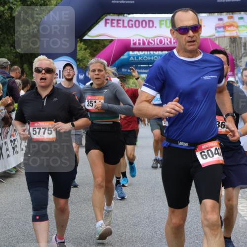 06.09.2026 - CURREX Alsterlauf Strokosch-Dieckow http://msf.ph/oto/10135708 06.09.2026 09:57:38 Ziel 2237, 2242, 2288, 2538, 2806, 3097, 3160, 3236, 3442, 3514, 3559, 4213, 4224, 4334, 4682, 4691, 5107, 5215, 5775, 6020, 6042, 6078, 6318, 6365, 8029, 8231 meine-sportfotos.de