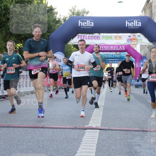06.09.2026 - CURREX Alsterlauf Yannick Fuchs http://msf.ph/oto/10135711 06.09.2026 09:44:17 Ziel 2186, 2699, 3010, 3331, 3564, 4157, 4838, 4928, 5114, 5530, 5722, 5974, 6484, 6485, 6486, 8127, 8302, 8328 meine-sportfotos.de