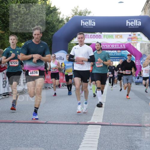 06.09.2026 - CURREX Alsterlauf Yannick Fuchs http://msf.ph/oto/10135714 06.09.2026 09:44:17 Ziel 2186, 2699, 3010, 3331, 3564, 4157, 4838, 4928, 5114, 5530, 5722, 5974, 6484, 6485, 6486, 8127, 8302, 8328 meine-sportfotos.de