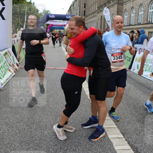 06.09.2026 - CURREX Alsterlauf Strokosch-Dieckow http://msf.ph/oto/10135716 06.09.2026 10:10:48 Ziel 2058, 2365, 2589, 2734, 3345, 3348, 3649, 3840, 3930, 4077, 4167, 4211, 4238, 4697, 4959, 6434 meine-sportfotos.de