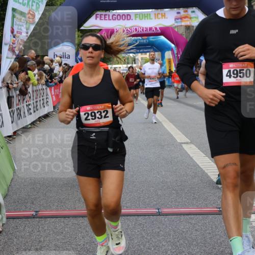 06.09.2026 - CURREX Alsterlauf Strokosch-Dieckow http://msf.ph/oto/10135727 06.09.2026 09:57:51 Ziel 2523, 2663, 2672, 2877, 2932, 2950, 3122, 4003, 4950, 5111, 5247, 5660, 5736, 5790, 6108, 6137, 6239, 8307 meine-sportfotos.de
