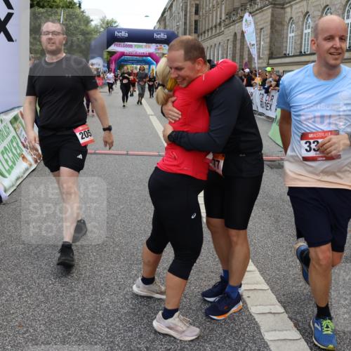 06.09.2026 - CURREX Alsterlauf Strokosch-Dieckow http://msf.ph/oto/10135729 06.09.2026 10:10:48 Ziel 2058, 2365, 2589, 2734, 3345, 3348, 3649, 3840, 3930, 4077, 4167, 4211, 4238, 4697, 4959, 6434 meine-sportfotos.de