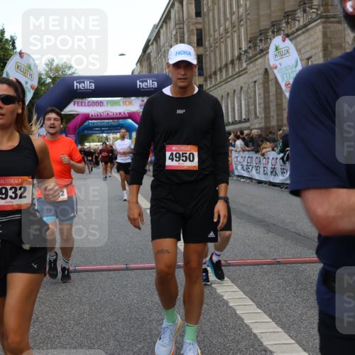 06.09.2026 - CURREX Alsterlauf Strokosch-Dieckow http://msf.ph/oto/10135737 06.09.2026 09:57:51 Ziel 2523, 2663, 2672, 2877, 2932, 2950, 3122, 4003, 4950, 5111, 5247, 5660, 5736, 5790, 6108, 6137, 6239, 8307 meine-sportfotos.de