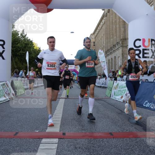 06.09.2026 - CURREX Alsterlauf Yannick Fuchs http://msf.ph/oto/10135755 06.09.2026 09:44:19 Ziel 2186, 2699, 3010, 3331, 3355, 3564, 3717, 4838, 4928, 5443, 5530, 5626, 5710, 5722, 5974, 6484, 6485, 6486, 8127, 8302 meine-sportfotos.de