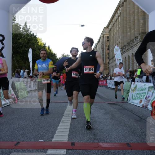 06.09.2026 - CURREX Alsterlauf Yannick Fuchs http://msf.ph/oto/10135769 06.09.2026 09:44:21 Ziel 2186, 2699, 3010, 3331, 3355, 3564, 3717, 4838, 4862, 4928, 5443, 5477, 5530, 5626, 5710, 5722, 5974, 6484, 6485, 6486, 8302 meine-sportfotos.de