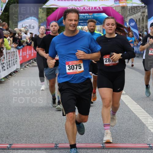 06.09.2026 - CURREX Alsterlauf Strokosch-Dieckow http://msf.ph/oto/10135792 06.09.2026 09:58:01 Ziel 2875, 2965, 3075, 3307, 3369, 3403, 3743, 3744, 4003, 4864, 5470, 5518, 5548, 5916, 6153, 8066, 8152, 8229, 8311 meine-sportfotos.de