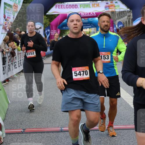 06.09.2026 - CURREX Alsterlauf Strokosch-Dieckow http://msf.ph/oto/10135800 06.09.2026 09:58:03 Ziel 2875, 2965, 3075, 3307, 3369, 3403, 3497, 3743, 3744, 3841, 3923, 4327, 4864, 5470, 5518, 5548, 5707, 5916, 6153, 8066, 8152, 8229, 8311 meine-sportfotos.de
