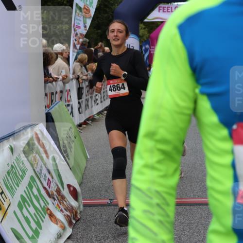 06.09.2026 - CURREX Alsterlauf Strokosch-Dieckow http://msf.ph/oto/10135826 06.09.2026 09:58:06 Ziel 2875, 2965, 3075, 3307, 3369, 3394, 3403, 3497, 3553, 3580, 3743, 3744, 3841, 3872, 3923, 4034, 4327, 4864, 5470, 5518, 5548, 5707, 6153, 6343, 8066, 8152, 8163, 8229, 8311 meine-sportfotos.de
