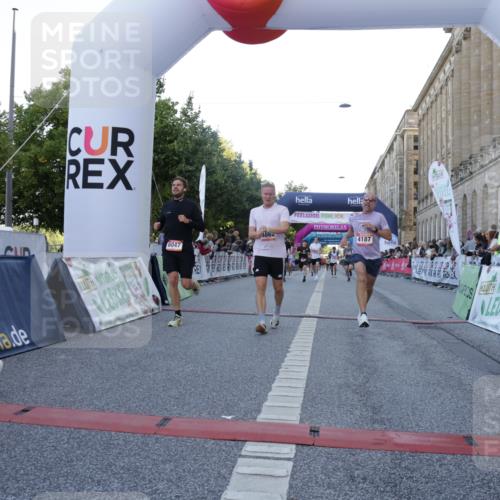 06.09.2026 - CURREX Alsterlauf Yannick Fuchs http://msf.ph/oto/10135828 06.09.2026 09:44:26 Ziel 2186, 3331, 3355, 3564, 3717, 4187, 4669, 4862, 4928, 5271, 5443, 5477, 5626, 5710, 5722, 5974, 6047, 6366, 6484, 6485, 6486, 8302 meine-sportfotos.de