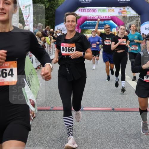06.09.2026 - CURREX Alsterlauf Strokosch-Dieckow http://msf.ph/oto/10135834 06.09.2026 09:58:07 Ziel 2875, 3075, 3307, 3369, 3394, 3497, 3553, 3580, 3743, 3744, 3841, 3872, 3923, 4034, 4327, 4864, 5470, 5518, 5548, 5707, 6153, 6227, 6343, 8066, 8152, 8163, 8229, 8311 meine-sportfotos.de