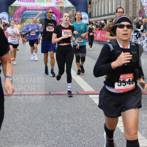 06.09.2026 - CURREX Alsterlauf Strokosch-Dieckow http://msf.ph/oto/10135847 06.09.2026 09:58:08 Ziel 2875, 3307, 3369, 3394, 3497, 3553, 3580, 3743, 3744, 3841, 3872, 3923, 4034, 4327, 4864, 5470, 5518, 5548, 5707, 6153, 6227, 6343, 8066, 8152, 8163, 8229, 8311 meine-sportfotos.de
