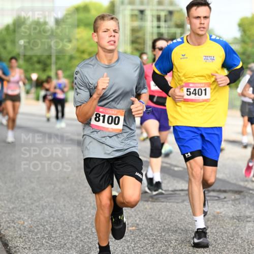 06.09.2026 - CURREX Alsterlauf Dr. Thomas Lammeyer http://msf.ph/oto/10135869 06.09.2026 10:00:38 Laufen 8100, 5401 meine-sportfotos.de