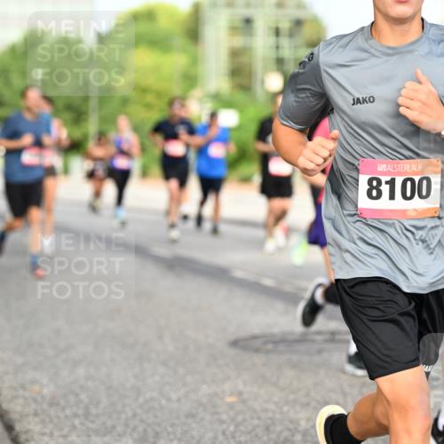06.09.2026 - CURREX Alsterlauf Dr. Thomas Lammeyer http://msf.ph/oto/10135876 06.09.2026 10:00:39 Laufen 8100 meine-sportfotos.de