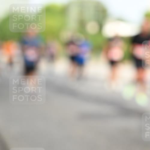 06.09.2026 - CURREX Alsterlauf Dr. Thomas Lammeyer http://msf.ph/oto/10135885 06.09.2026 10:00:39 Laufen  meine-sportfotos.de