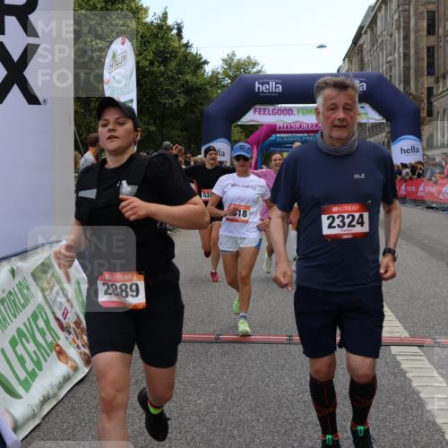 06.09.2026 - CURREX Alsterlauf Strokosch-Dieckow http://msf.ph/oto/10135910 06.09.2026 10:11:15 Ziel 2324, 2889, 2890, 2979, 2980, 4409, 4782, 4783, 5268, 5327, 5351, 5392, 5393, 5496, 5498, 5499, 5500, 5532, 5818, 6100, 6103 meine-sportfotos.de