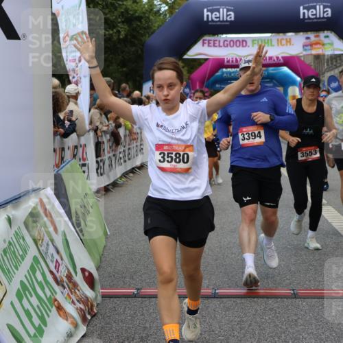 06.09.2026 - CURREX Alsterlauf Strokosch-Dieckow http://msf.ph/oto/10135941 06.09.2026 09:58:10 Ziel 3394, 3497, 3553, 3580, 3743, 3841, 3872, 3923, 4034, 4327, 4864, 5518, 5548, 5707, 5986, 6227, 6343, 6409, 8066, 8152, 8163, 8229 meine-sportfotos.de