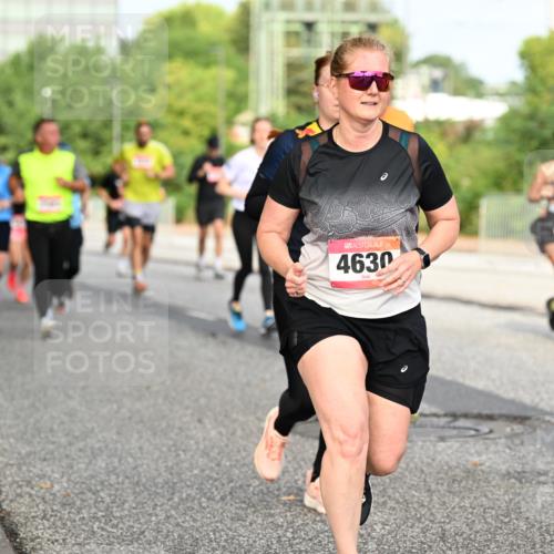 06.09.2026 - CURREX Alsterlauf Dr. Thomas Lammeyer http://msf.ph/oto/10135958 06.09.2026 10:00:46 Laufen 4630 meine-sportfotos.de