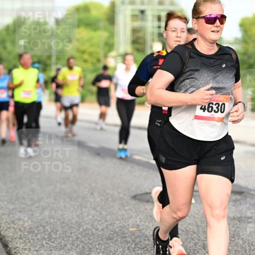 06.09.2026 - CURREX Alsterlauf Dr. Thomas Lammeyer http://msf.ph/oto/10135960 06.09.2026 10:00:46 Laufen 4630 meine-sportfotos.de