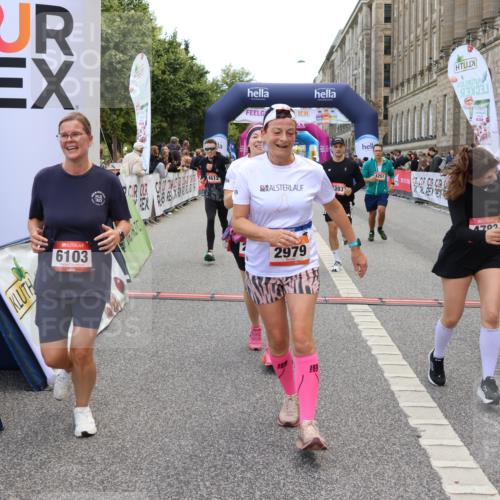 06.09.2026 - CURREX Alsterlauf Strokosch-Dieckow http://msf.ph/oto/10135972 06.09.2026 10:11:20 Ziel 2889, 2890, 2979, 2980, 4251, 4442, 4517, 4612, 4782, 4783, 5327, 5351, 5392, 5393, 5532, 5647, 5818, 6100, 6103, 6393, 6465 meine-sportfotos.de