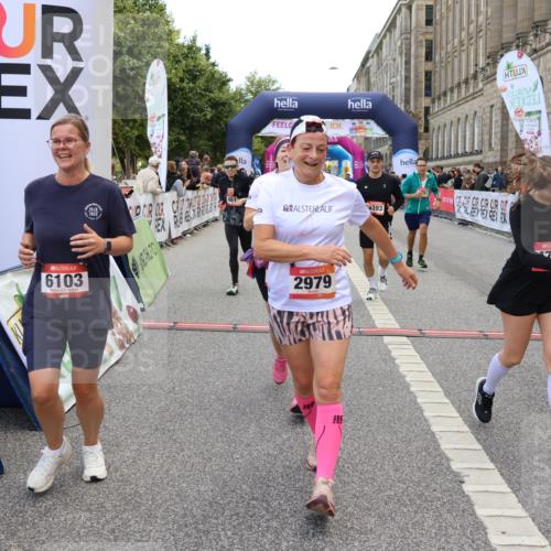 06.09.2026 - CURREX Alsterlauf Strokosch-Dieckow http://msf.ph/oto/10135981 06.09.2026 10:11:21 Ziel 2979, 2980, 4251, 4442, 4517, 4612, 4782, 4783, 5327, 5351, 5392, 5532, 5647, 5818, 6100, 6103, 6393, 6465 meine-sportfotos.de