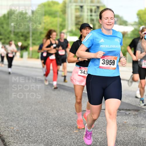 06.09.2026 - CURREX Alsterlauf Dr. Thomas Lammeyer http://msf.ph/oto/10136019 06.09.2026 10:00:51 Laufen 343, 3959, 606, 3962 meine-sportfotos.de