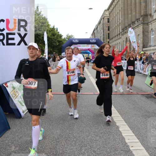 06.09.2026 - CURREX Alsterlauf Strokosch-Dieckow http://msf.ph/oto/10136027 06.09.2026 10:11:33 Ziel 2014, 2352, 2356, 2446, 3284, 3285, 3360, 3373, 3652, 3922, 5226, 5279, 5922, 5923, 6491, 8004, 8007, 8145, 8146 meine-sportfotos.de