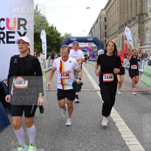 06.09.2026 - CURREX Alsterlauf Strokosch-Dieckow http://msf.ph/oto/10136058 06.09.2026 10:11:33 Ziel 2014, 2352, 2356, 2446, 3284, 3285, 3360, 3373, 3652, 3922, 5226, 5279, 5922, 5923, 6491, 8004, 8007, 8145, 8146 meine-sportfotos.de