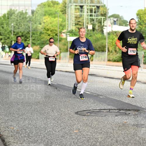 06.09.2026 - CURREX Alsterlauf Dr. Thomas Lammeyer http://msf.ph/oto/10136060 06.09.2026 10:00:55 Laufen 2095, 30, 2023, 2025, 3745, 3752 meine-sportfotos.de