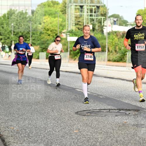 06.09.2026 - CURREX Alsterlauf Dr. Thomas Lammeyer http://msf.ph/oto/10136062 06.09.2026 10:00:55 Laufen 2095, 3745, 30, 2023, 3752 meine-sportfotos.de