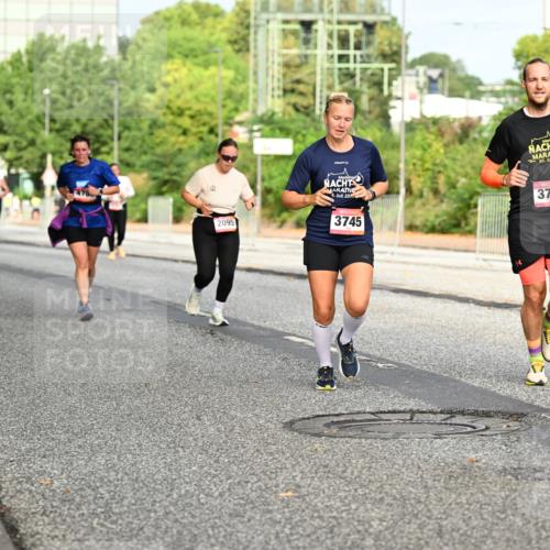 06.09.2026 - CURREX Alsterlauf Dr. Thomas Lammeyer http://msf.ph/oto/10136064 06.09.2026 10:00:55 Laufen 30, 2023, 2095, 3745, 3752 meine-sportfotos.de