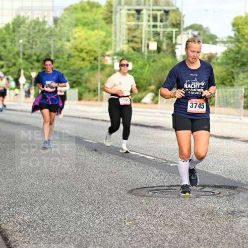 06.09.2026 - CURREX Alsterlauf Dr. Thomas Lammeyer http://msf.ph/oto/10136072 06.09.2026 10:00:56 Laufen 2095, 4, 2025, 30, 2023, 3752, 3745 meine-sportfotos.de