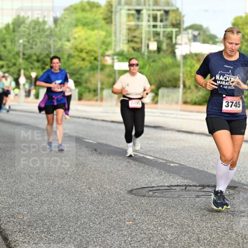06.09.2026 - CURREX Alsterlauf Dr. Thomas Lammeyer http://msf.ph/oto/10136078 06.09.2026 10:00:57 Laufen 2095, 4, 2025, 3745 meine-sportfotos.de