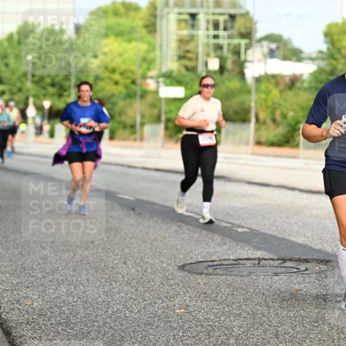 06.09.2026 - CURREX Alsterlauf Dr. Thomas Lammeyer http://msf.ph/oto/10136080 06.09.2026 10:00:57 Laufen 4, 202, 3745 meine-sportfotos.de