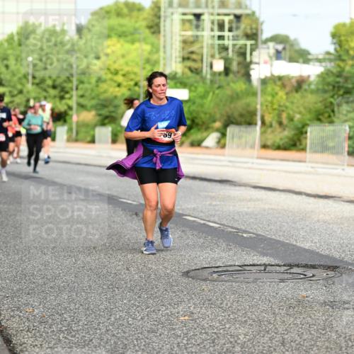 06.09.2026 - CURREX Alsterlauf Dr. Thomas Lammeyer http://msf.ph/oto/10136101 06.09.2026 10:00:59 Laufen 69, 8, 2095 meine-sportfotos.de