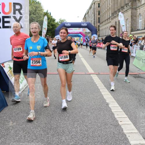 06.09.2026 - CURREX Alsterlauf Strokosch-Dieckow http://msf.ph/oto/10136176 06.09.2026 10:11:41 Ziel 2125, 2356, 3060, 3284, 3285, 3373, 3704, 3922, 4188, 4189, 4611, 5279, 5451, 5458, 6019, 6166, 6362, 6446 meine-sportfotos.de