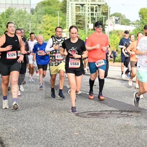06.09.2026 - CURREX Alsterlauf Dr. Thomas Lammeyer http://msf.ph/oto/10136190 06.09.2026 10:01:09 Laufen 96, 4516, 5329, 230, 456, 4179, 444, 5568, 4704, 3101 meine-sportfotos.de