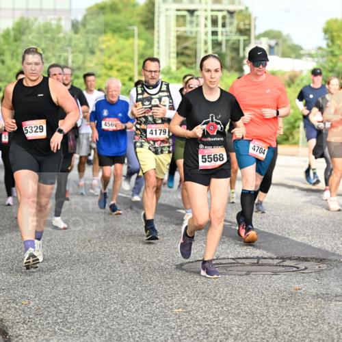 06.09.2026 - CURREX Alsterlauf Dr. Thomas Lammeyer http://msf.ph/oto/10136195 06.09.2026 10:01:09 Laufen 3968, 5329, 456, 4516, 4179, 5568, 4704, 2343, 3101 meine-sportfotos.de