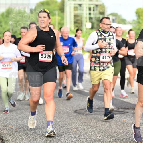 06.09.2026 - CURREX Alsterlauf Dr. Thomas Lammeyer http://msf.ph/oto/10136209 06.09.2026 10:01:10 Laufen 4516, 5329, 4179, 5568, 04 meine-sportfotos.de