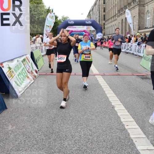 06.09.2026 - CURREX Alsterlauf Strokosch-Dieckow http://msf.ph/oto/10136210 06.09.2026 10:11:43 Ziel 2125, 2356, 2701, 3060, 3284, 3285, 3373, 3704, 3922, 4188, 4189, 4611, 5451, 5458, 6019, 6166, 6362, 6446 meine-sportfotos.de